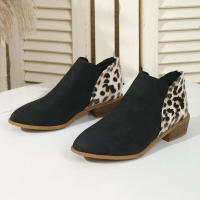 Botines de ante con tacón grueso y punta puntiaguda con cremallera para mujer Otoño 2023 - details 10