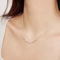 Collar Cuadrado Miniatura de Lujo para Mujer, Diseño Minimalista Trendy, Perla Decorativa, Collar Clavícula Versátil para Verano - details 5