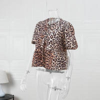 Elegante camisa delgada con tirantes huecas de leopardo para mujeres, blusa de manga corta o blusa de cuello - details 5