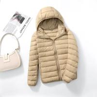 Chaqueta de Abrigo Ligera y Packable con Capucha 15 Colores Disponibles Tallas Grandes 5XL 6XL 7XL - details 14