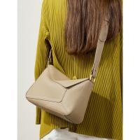 Nuevo Bolso de Hombro para Mujer 2025 Bolso Geométrico de Cuero con Almohada - details 8