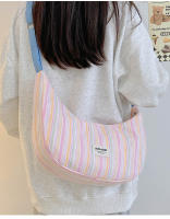 Bolso de mensajero de gran capacidad para estudiantes informales, nuevo bolso de hombro versátil a rayas de color en contraste para mujer, bolso de viaje personalizado tipo dumpling. - details 28