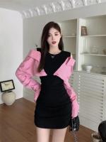 Vestido de manga larga de dos piezas falso empalmado, falda corta ajustada con hombros descubiertos y nicho de otoño - details 0