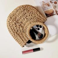 Bolso de playa de media luna de vid de hierba tejido a mano, bolso de hombro hueco de verano para mujer de gran capacidad - details 34