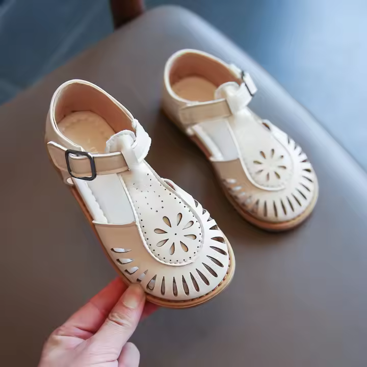 Sandalias Para Niñas, Novedad De 2023, Zapatos De Suela Blanda Hueca Para Niños, Zapatos De Princesa Tallados A La Moda, Zapatos De Playa, Recortes Calientes De Princesa - 1