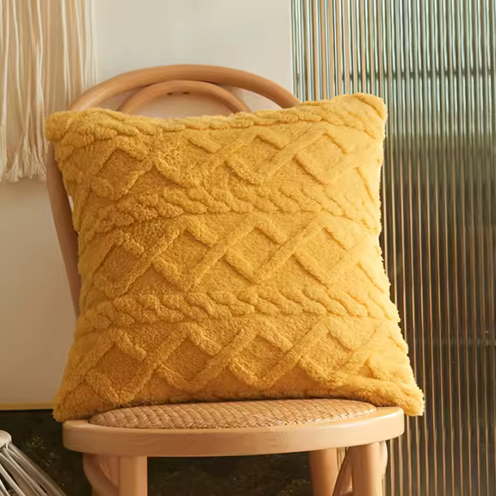 2 fundas de cojín de felpa amarilla para decoración del hogar, funda de almohada romántica para sofá de sala de estar - 1