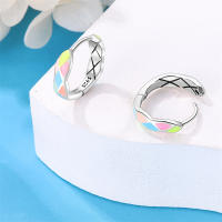 Aretes Redondos de Plata 925 Estilo Elegante para Mujeres con Piedra Principal de Zirconio y Diseño de Encanto Brillante Color en Oro - details 22