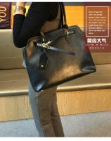 Bolso de mano elegante de la marca Hong Kong2025Nuevo bolso de hombro Popular de moda de alto sentido bolsa de axilas de moda - details 8
