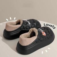 Zapatillas de casa impermeables para hombre y mujer, fieltro sual, interiores de algodón esponjoso, con dibujos de osos, para invierno - details 4