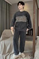 Pijamas de lana Coral de otoño e invierno para hombre, conjunto de piel gruesa y de terciopelo cálido para jóvenes, franela grande, invierno - details 10