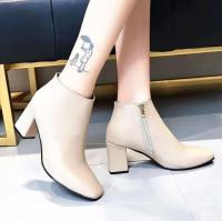 Botas cortas y de cuero con punta cuadrada cómodas y modernas para mujer - details 3