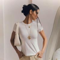 Collar con colgante de disco largo para mujer, cadena de suéter chapada en oro de 18 quilates, joyería de moda - details 0