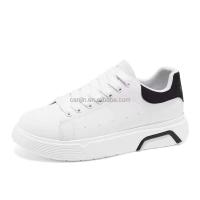 Nuevo 2025 zapatos de hombre de estilo caminante de cuero artificial de capa superior de alta calidad, fábrica de calzado deportivo informal de bajo precio, Guangzhou - details 1
