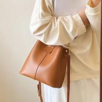 Bolso de hombro pequeño de cuero de Pu, bolso de hombro del cubo, casual, de alta calidad, de moda y popular, bolso pequeño, bolso de hombro personalizado, textura Crossbody Bucket Bag - details 7