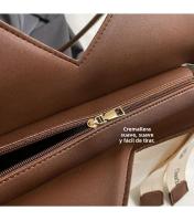 Bolso de Hombro Grande y Moderno para Mujer Nueva Tendencia 2025 Estilo Caliente en Bolsos y Viajes - details 3