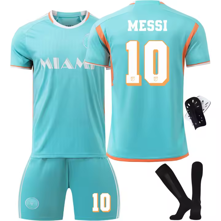 Adulto Nuevo 2223 Real Madrid Uniformes de Fútbol Hombre No. 10 Modric No. Uniformes de entrenamiento para niños del partido de Benzema Jersey 9 - 1