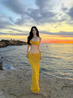 Vestido largo de punto de ganchillo calado para cubrir el bikini en vacaciones en la playa - details 7