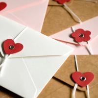 20 piezas Vintage San Valentín sobres de ventana sobre de regalo sobre de efectivo sobres de papel Kraft con botón lazo amor - details 8