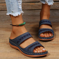 Pantuflas de gran tamaño con costuras retro, antideslizantes, de punta redonda, sandalias casuales de una sola tira para mujer. - details 7