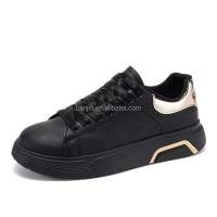 Nuevo 2025 zapatos de hombre de estilo caminante de cuero artificial de capa superior de alta calidad, fábrica de calzado deportivo informal de bajo precio, Guangzhou - details 2