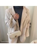 Bolso bandolera retro 2025 para mujer con cadena dorada, ligero y a la moda, cadena española. - details 9