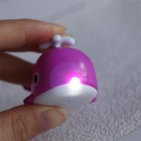 LLavero de ballena de mar con luz de sonidos bonitos, llavero luminoso con sonido LED de ballena, linterna de dibujos animados, llavero LED de Animal, juguetes para niños - details 5