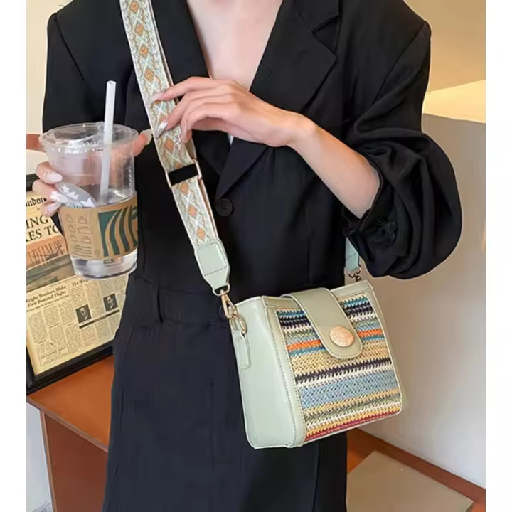 Bolso de Playa de Paja Tendencia Bolso Cruzado Pequeño para Mujer 2025 - 1