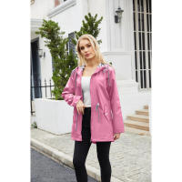 Camiseta impermeable con capucha a rayas de manga larga para mujer, longitud media - details 56