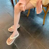 Pisar la mierda chanclas mujeres europeas y americanas marea ins verano fondo plano EVA fondo suave moda casual pellizco pie zapatillas frescas - details 2