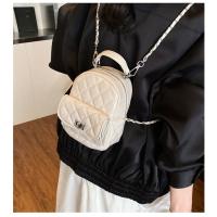 Moda pequeña fragancia textura portátil pequeña mochila diamante cadena de alto sentido versátil mochila diaria - details 11
