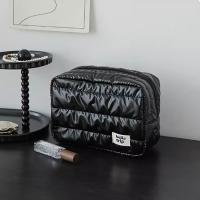 Bolsa de maquillaje de gran capacidad a la moda, almacenamiento multifuncional, bolsa de aseo portátil, organizador de viaje, bolsa de lavado - details 8