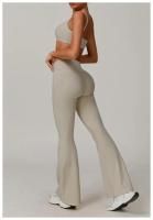 Conjuntos de Yoga de 2 uds., trajes de entrenamiento de realce para mujer, trajes de gimnasio, sujetador corto de cintura alta, pantalones cortos acampanados, trajes para Fitness y correr - details 16