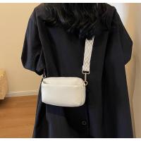 Personalizado nuevo bolso de las mujeres correa de hombro ancha de las mujeres de moda y simple viajero casual hombro bolsa de mensajero pequeña bolsa cuadrada - details 13