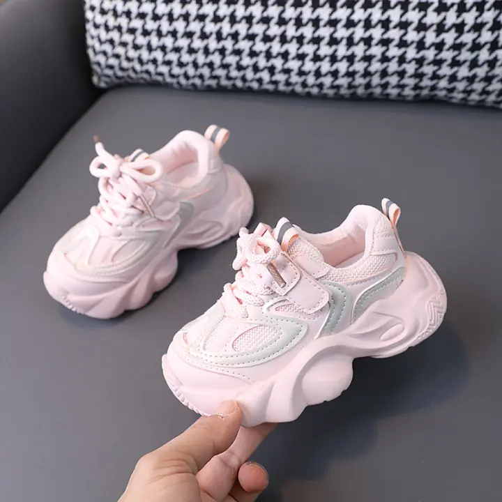 Zapatos de malla transpirable para niños y niñas, zapatos para correr ligeros para niños medianos y pequeños, zapatos de bebé para niños jóvenes - 1