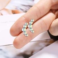 Piercing de cristal para cartílago para mujer, pendiente de hélice, pasador de acero inoxidable, tragus, joyería daith de racimo, 2 piezas - details 4