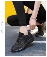 Zapatillas de deporte de moda de las mujeres ahuecadas hacia afuera ultra ligeras grandes de malla transpirable zapatos casuales de los zapatos de las mujeres - details 16