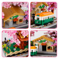 Mini Sakura Tree House con luces, bloques de construcción, flor de cerezo, estación de tren, ciudad, vista de la calle, ladrillos, juguetes para niños, regalo de Navidad para niñas - details 9