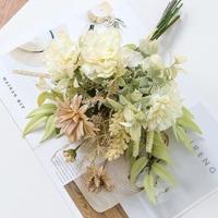 flores falsas