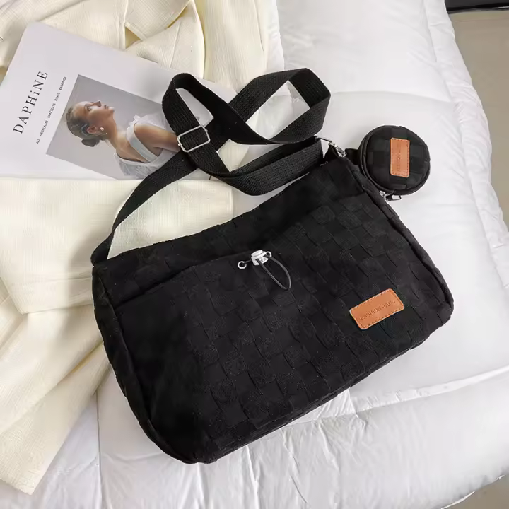 Bolso de ocio de gran capacidad para mujer en primavera de 2025, nuevo bolso grande de hombro para ir al trabajo simple y pequeño cuadrado para clase de estudiante - 1