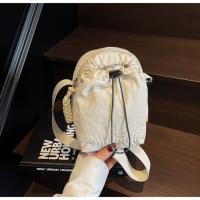 Bolso cruzado ligero para mujer, bolso para botella de agua de estilo coreano con cordón, bolso pequeño portátil ajustable para teléfono móvil, bolso de viaje - details 12