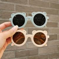 Gafas de sol redondas con forma de oso de dibujos animados para niño y niña, anteojos de sol clásicos con protección UV, a la moda - details 1