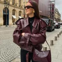 Chaqueta deportiva y pantalones cortos con estilo para mujer, moda 2024 - details 4