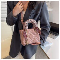 Bolso pequeño de moda para mujer, bolso de un solo hombro a la moda de verano, bandolera con costuras acolchadas, bolso versátil de princesa Diana 2025 - details 16