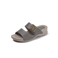Sandalias de moda con tacón inclinado para mujer, nuevo conjunto con hebilla de cinturón, punta cuadrada, pantuflas de una sola pieza con dedos expuestos y tacones altos - details 2