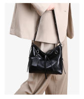 Bolso retro Nuevo bolso de mano de gran capacidad Bolso ligero de moda de lujo para las axilas Bolso de hombro portátil premium informal - details 13