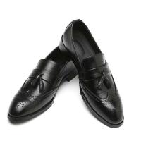 El cuero formal con diseño de cocodrilo hecho a mano de alta calidad es transpirable y adecuado para zapatos de hombre de uso informal. - details 11