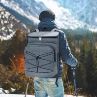 Mochila aislante para 28 latas, mochila ligera a prueba de fugas para hombres y mujeres para trabajar, picnics, senderismo, playa - details 4