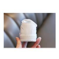 Zapatillas de deporte blancas para niños y niñas, zapatos de tenis escolares informales transpirables de cuero PU, zapatos deportivos antideslizantes a la moda - details 9