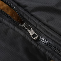 Chaquetas sin mangas de lana con cuello levantado y acolchado cálido para hombre, rompedores gruesos, otoño e invierno - details 10