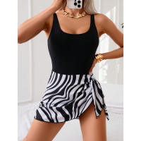 2025 nuevo traje de baño de falda de mujer de una pieza delgada y que cubre carne con estampado de moda europea y americana - details 5